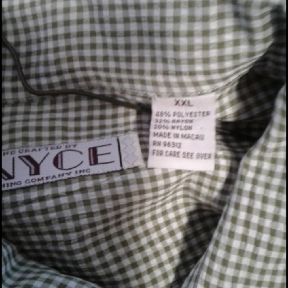 Button up - Picture 4 of 4